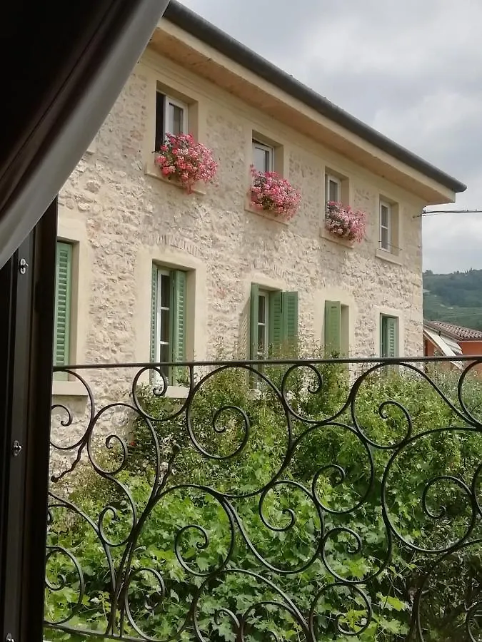 住宿加早餐酒店 Corte Tre Vigne Marano di Valpolicella